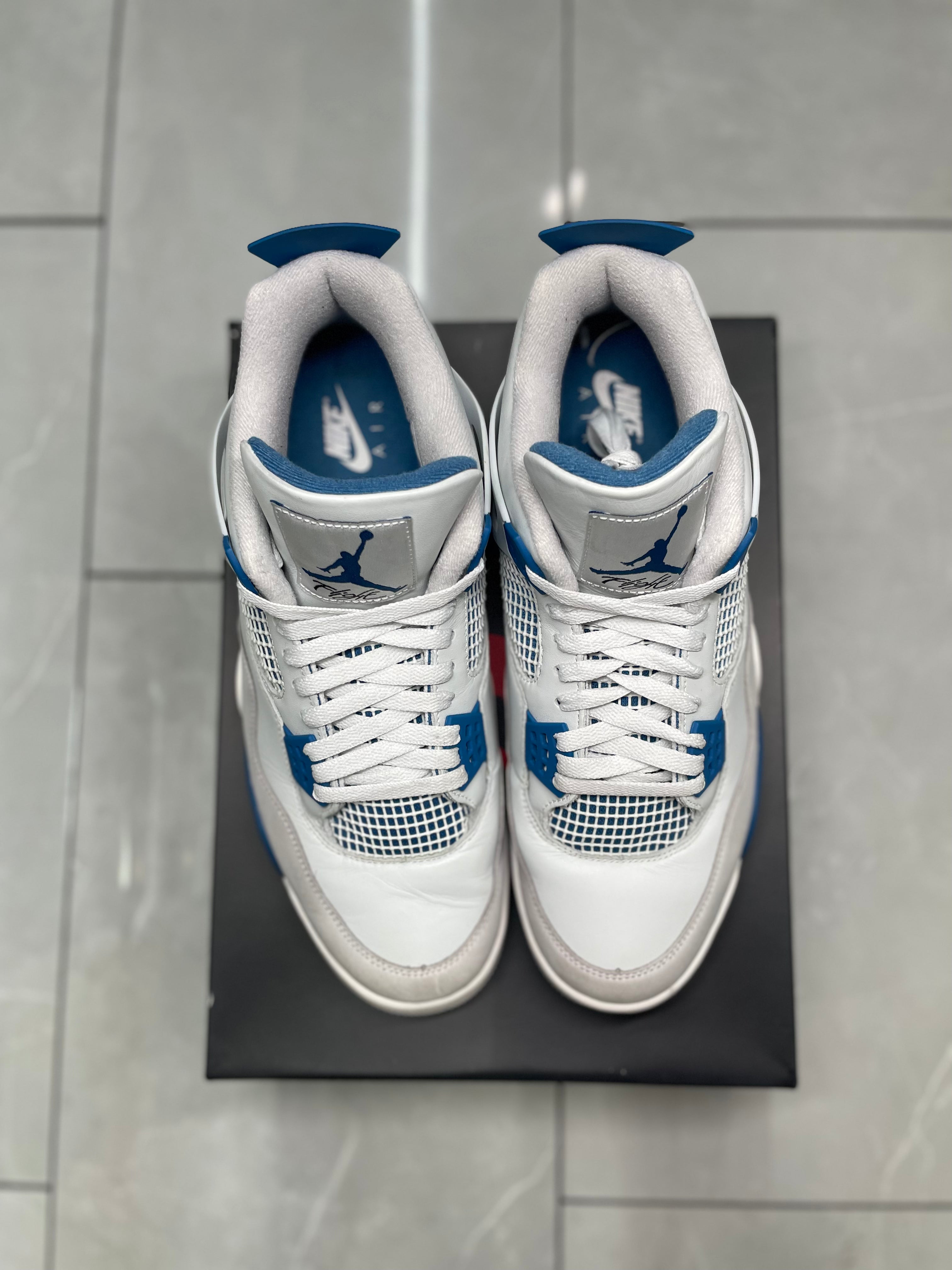 Air Jordan 4 Retro Military Blue (2024)(Pre-Owned)