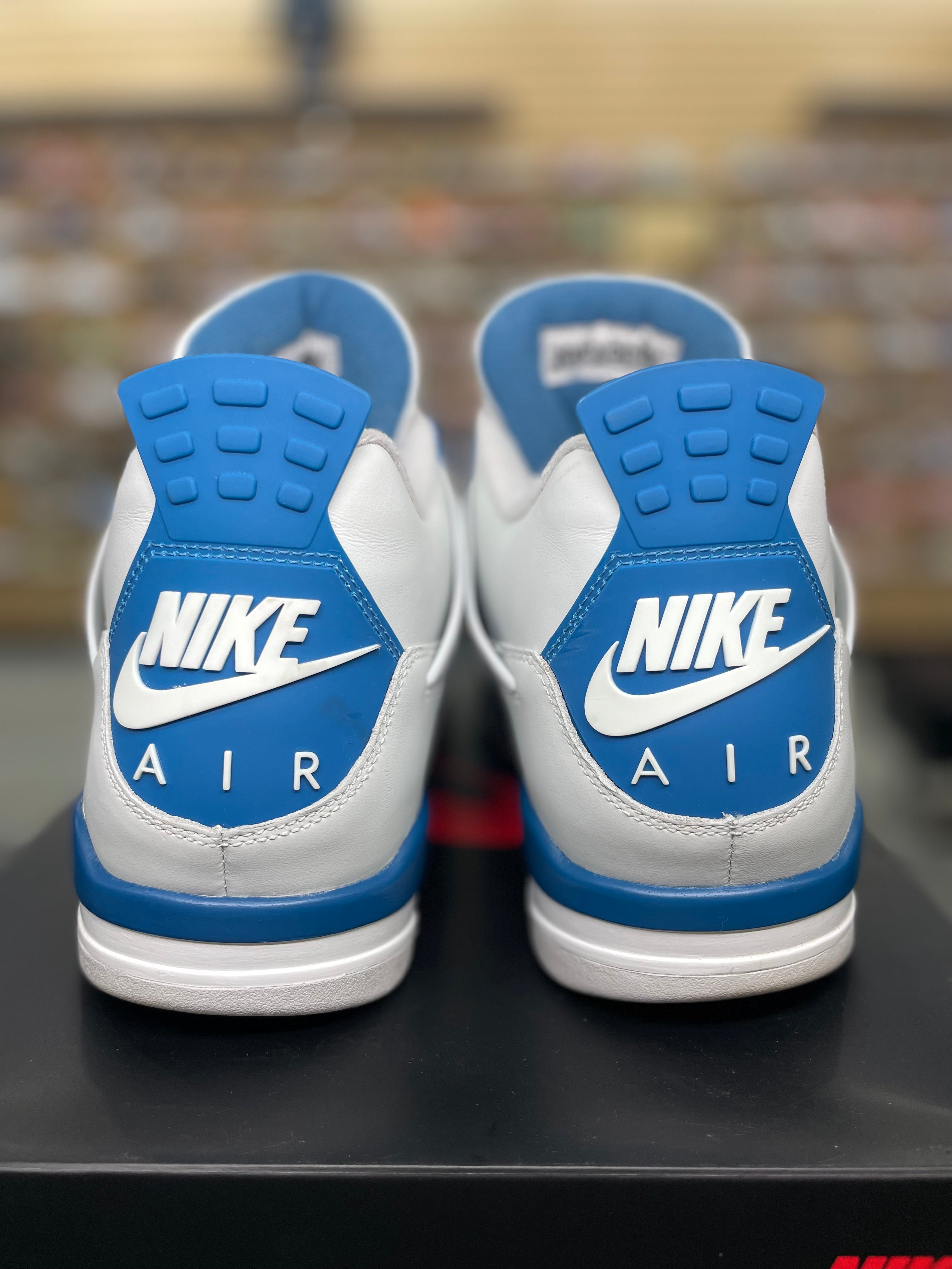 Air Jordan 4 Retro Military Blue (2024)(Pre-Owned)