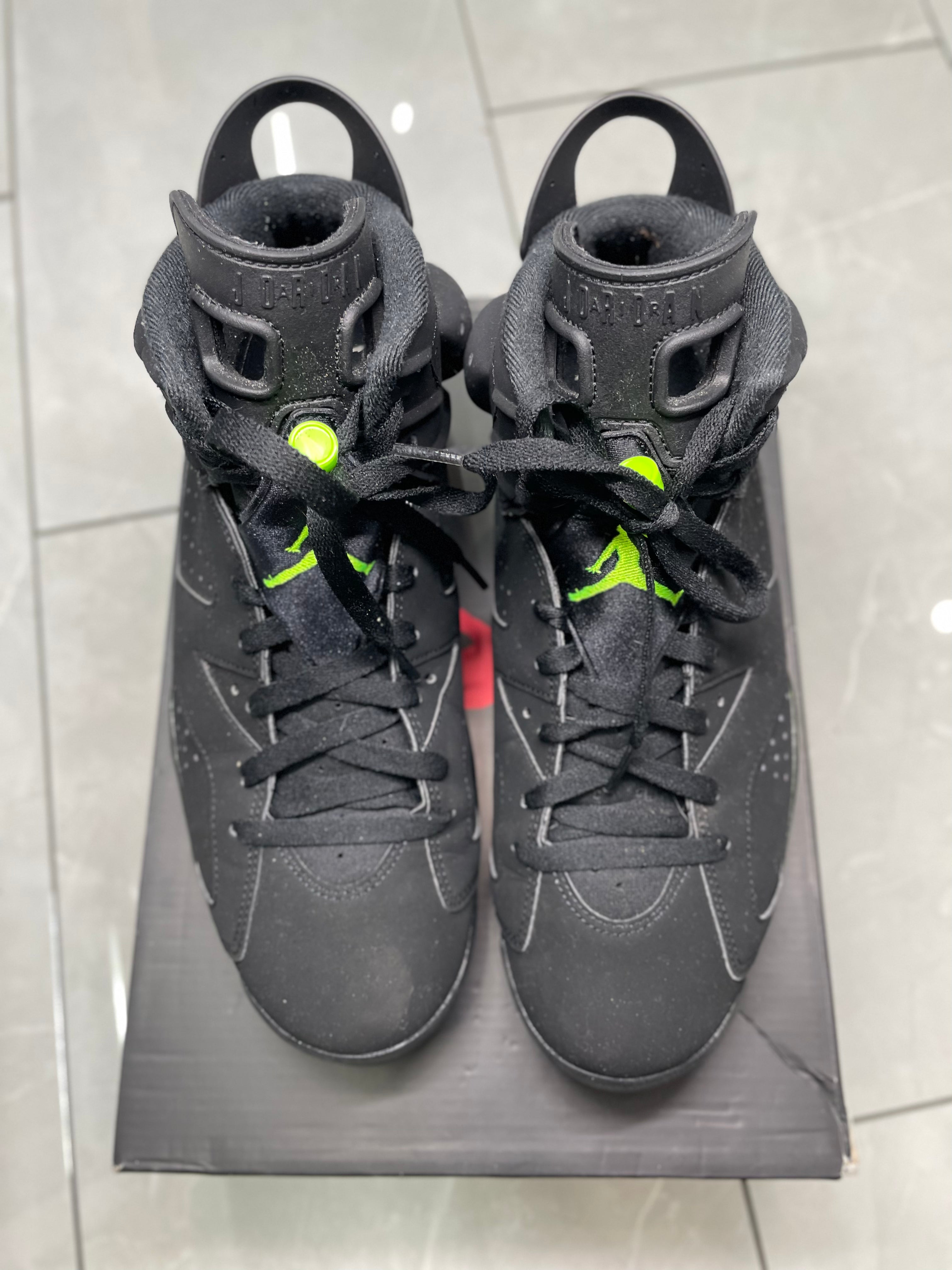 Air Jordan 6 Retro Electric Green (Pre-Owned)