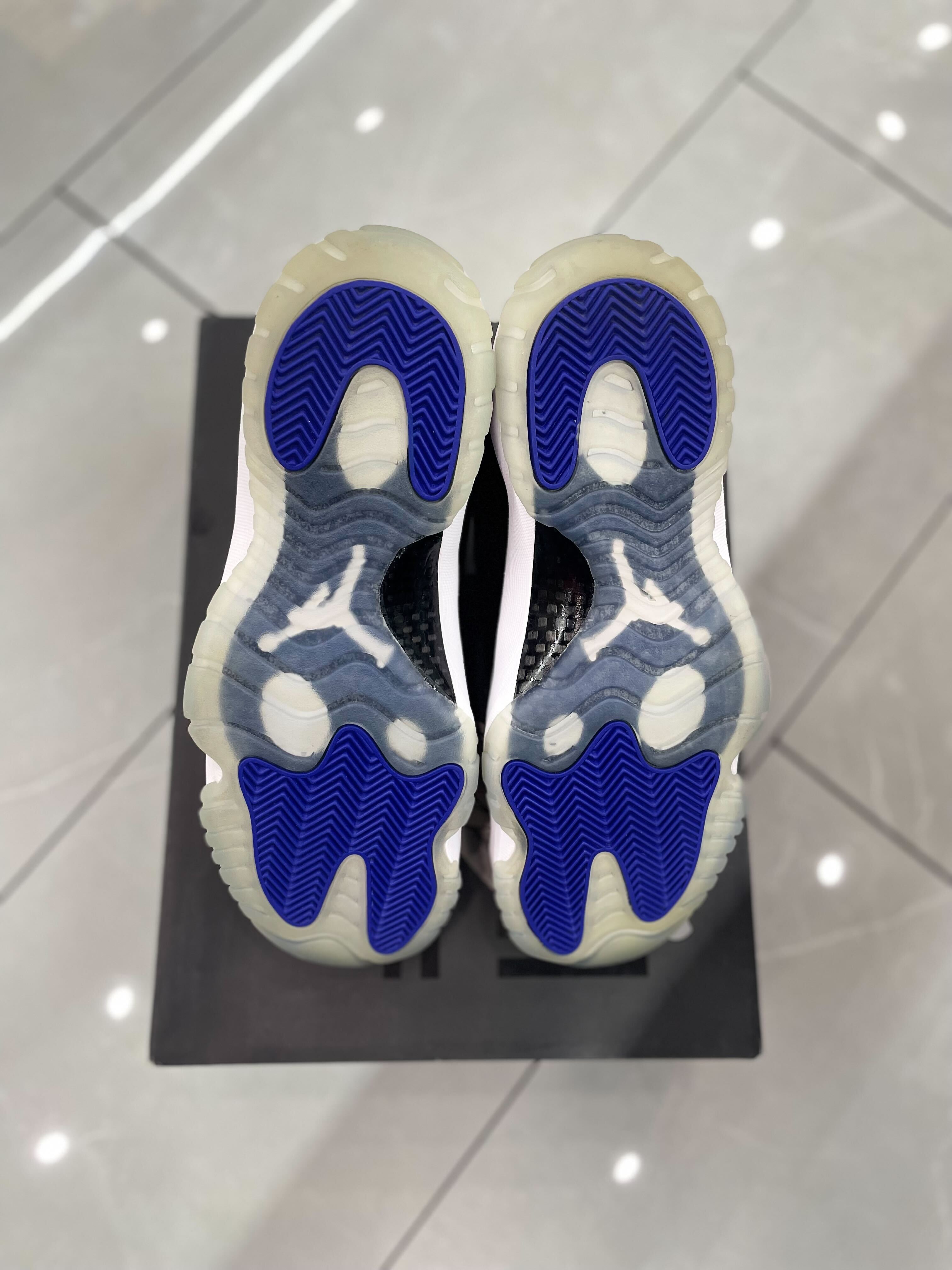 Air Jordan 11 Retro Space Jam (2016) (Pre-Owned)