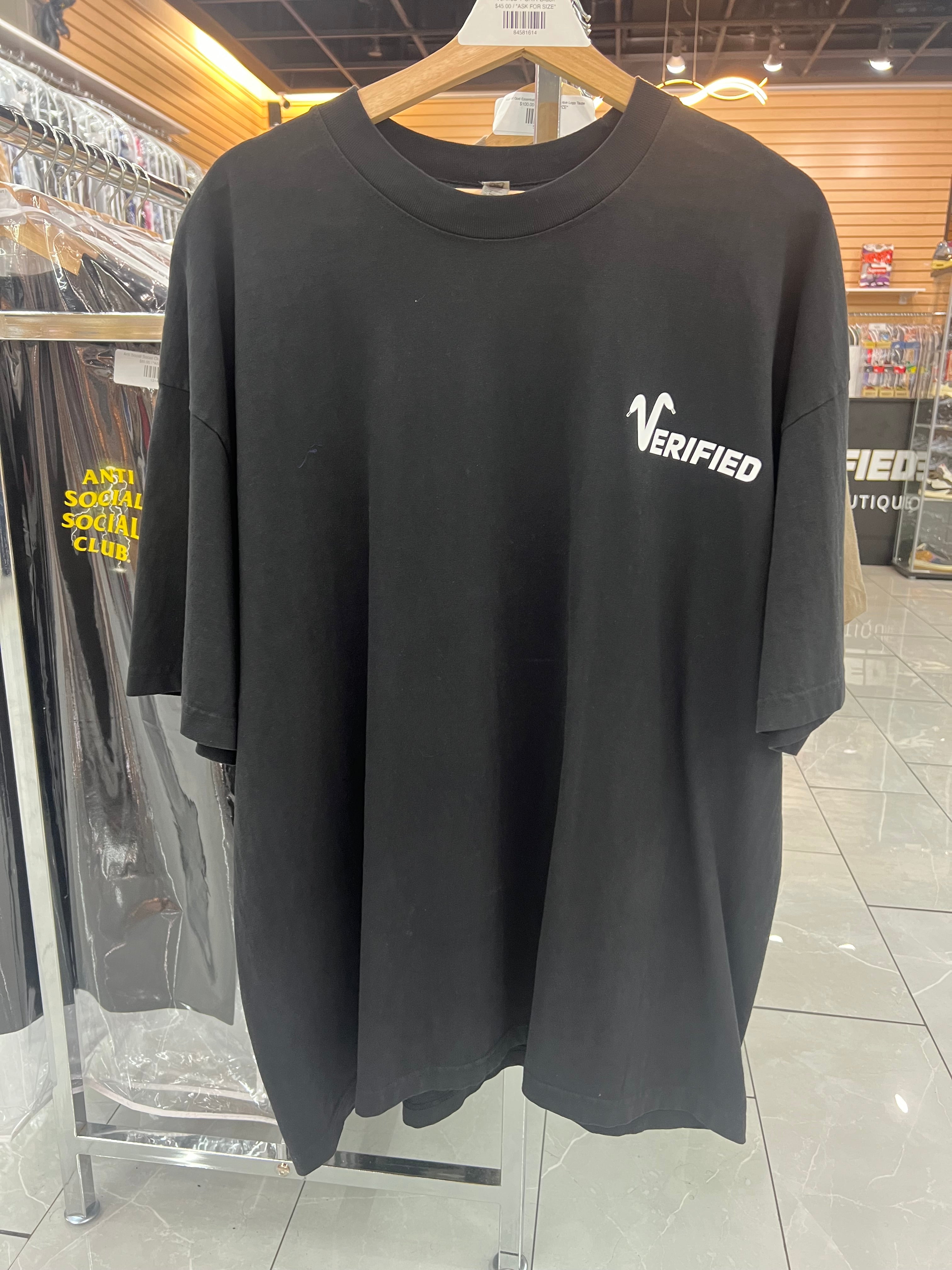 Camiseta verificada negra