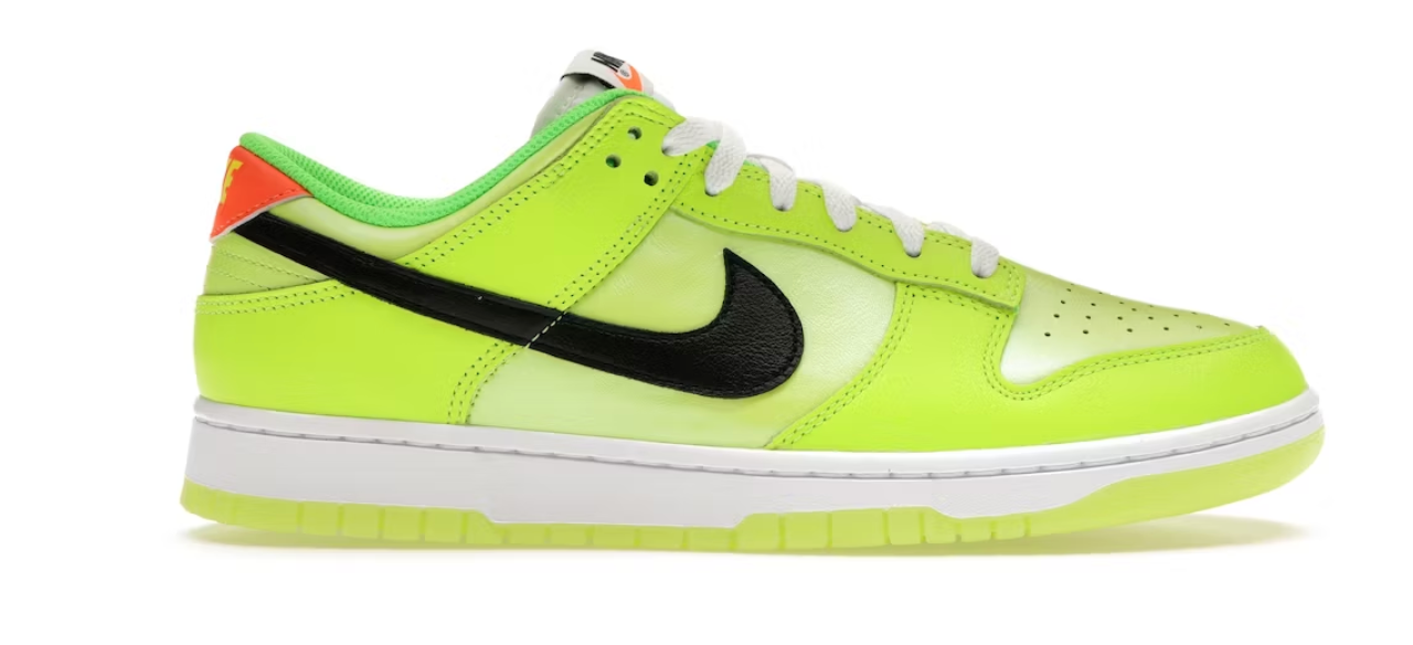 Nike Dunk Low SE Splash Volt