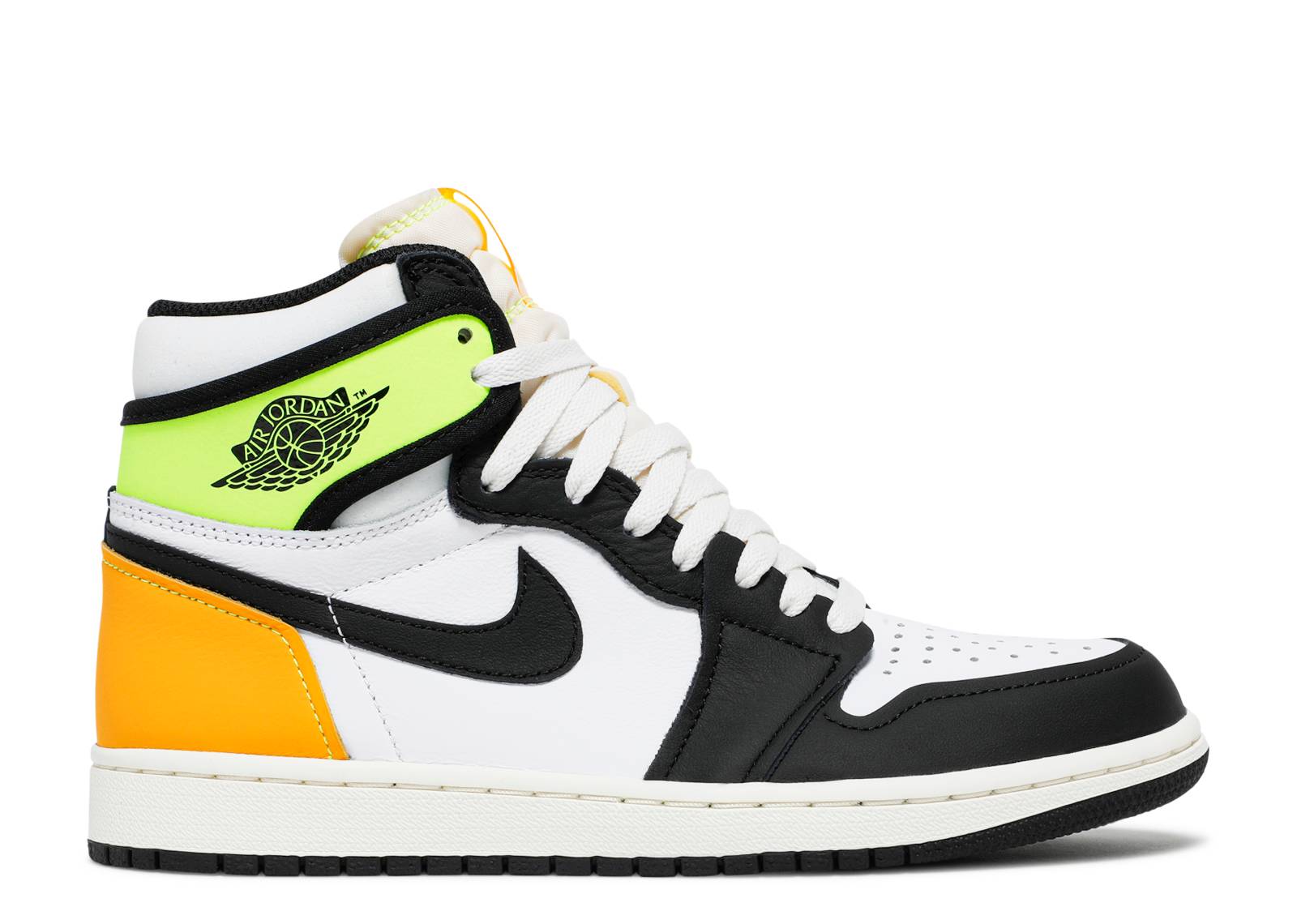 Air Jordan 1 Retro Alto Blanco Negro Volt