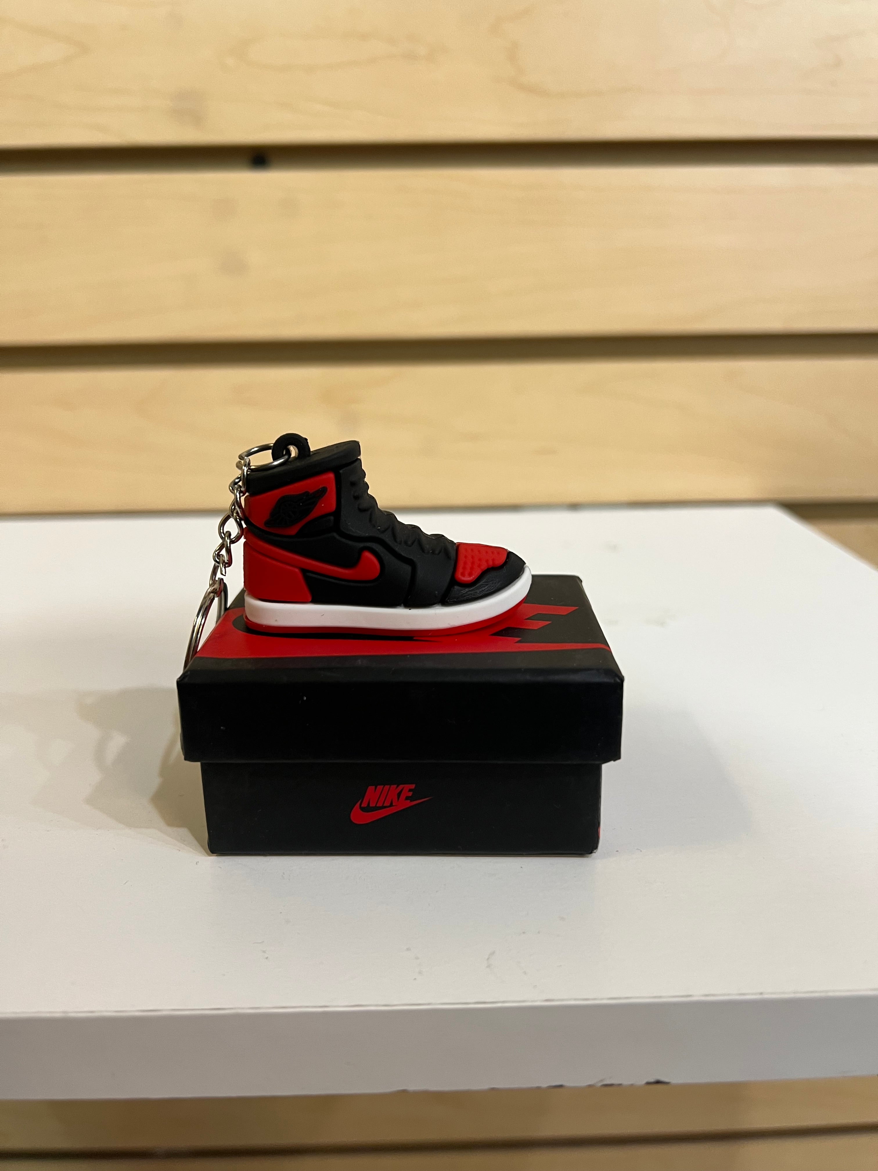 Llavero de zapatillas