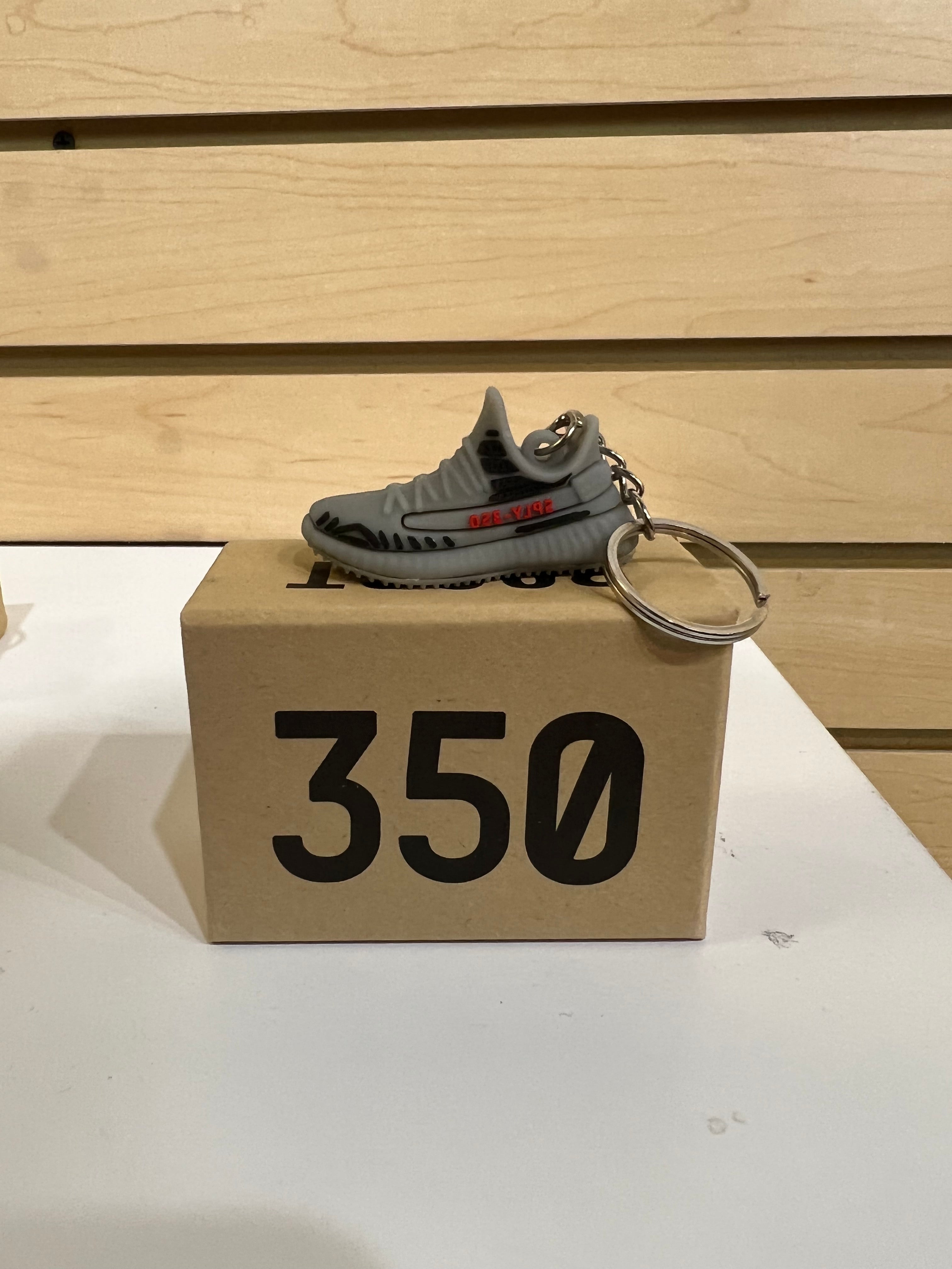 Llavero de zapatillas