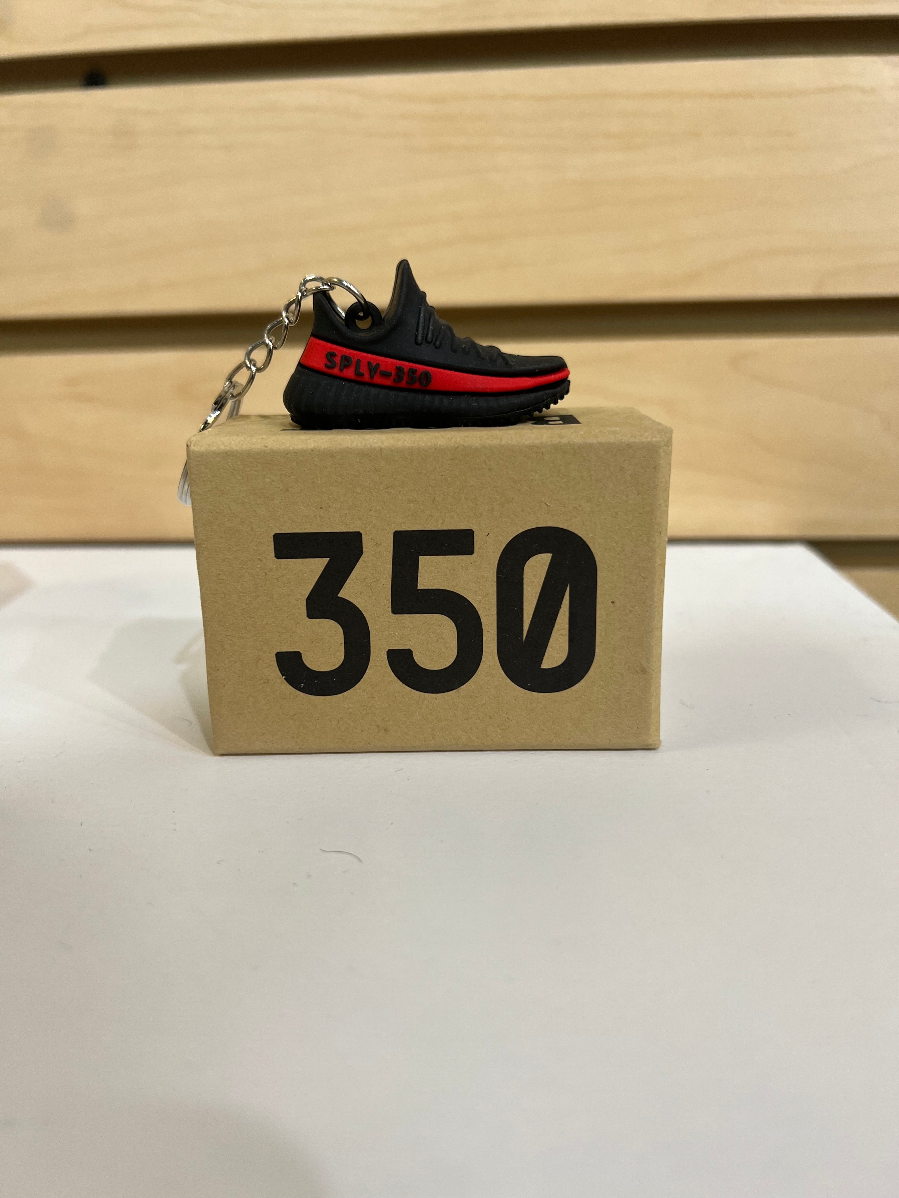 Llavero de zapatillas