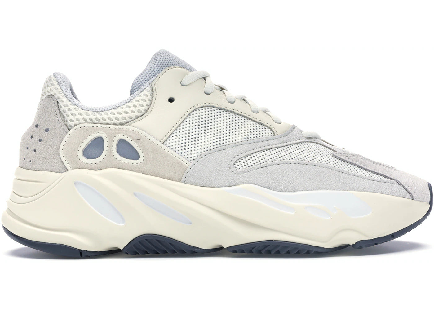 adidas Yeezy Boost 700 Analógico