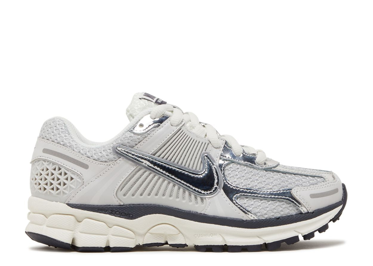 Nike Zoom Vomero 5 Photon Dust Metallic Silver