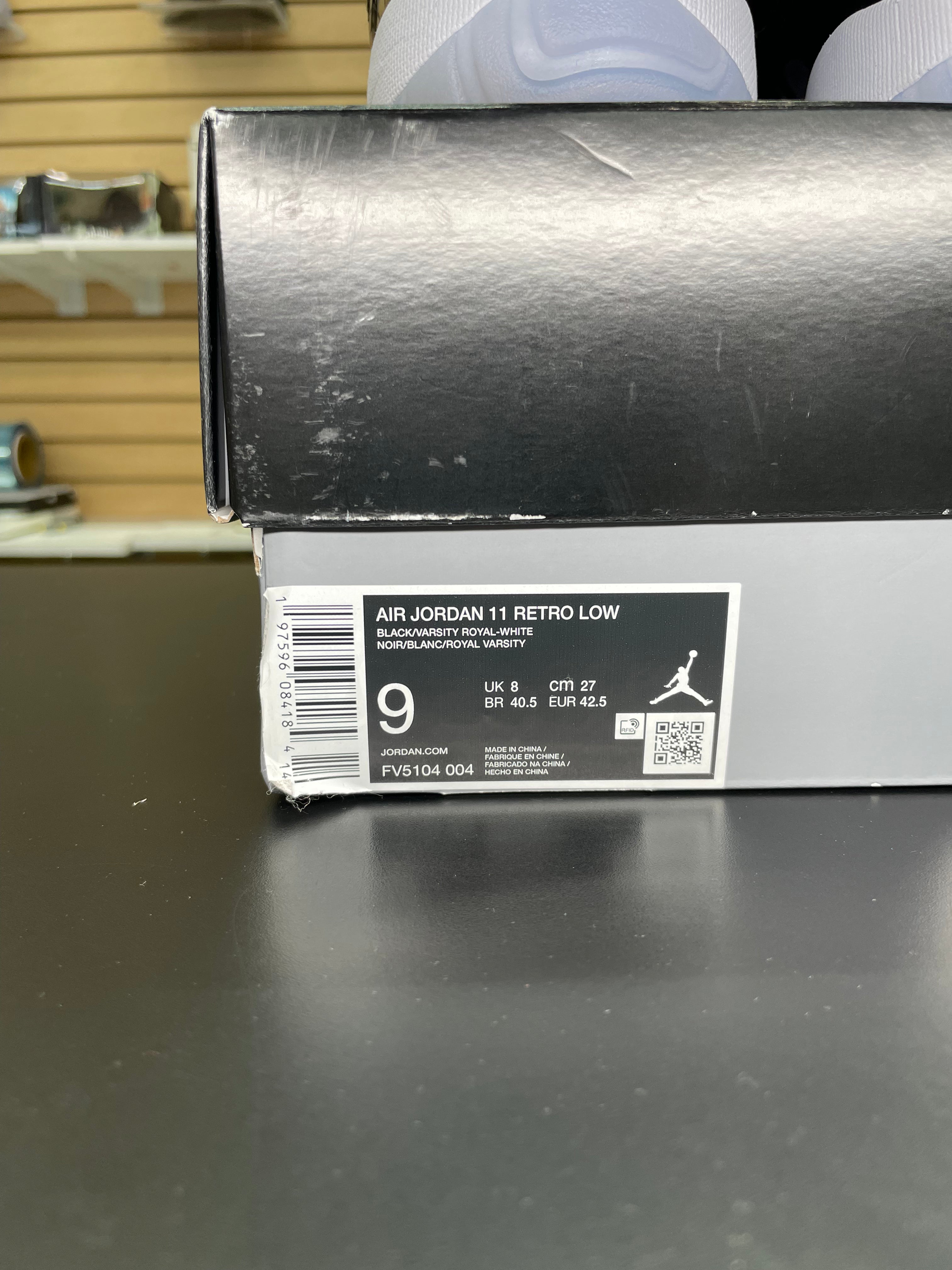 Air Jordan 11 Retro Low Space Jam (Pre-Owned)