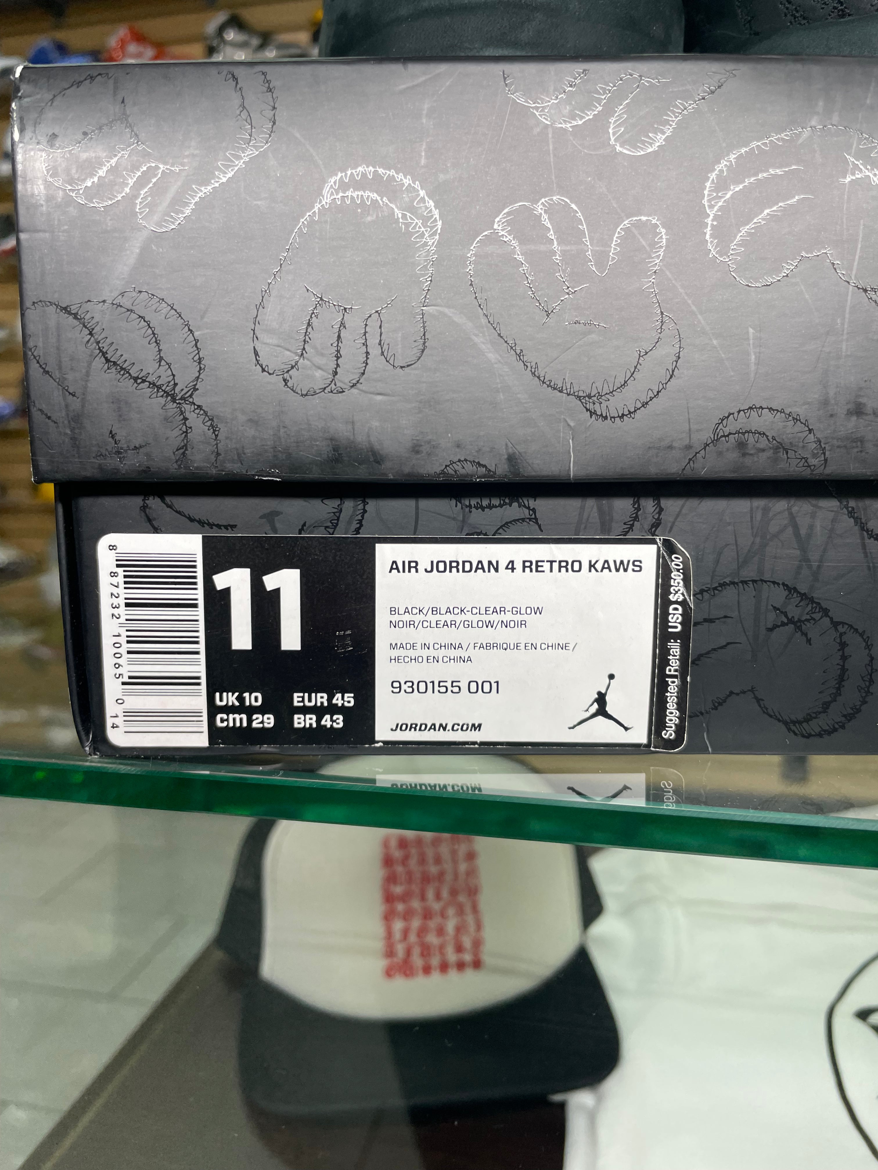 Air Jordan 4 Retro Kaws Black (2017)(Pre-Owned)