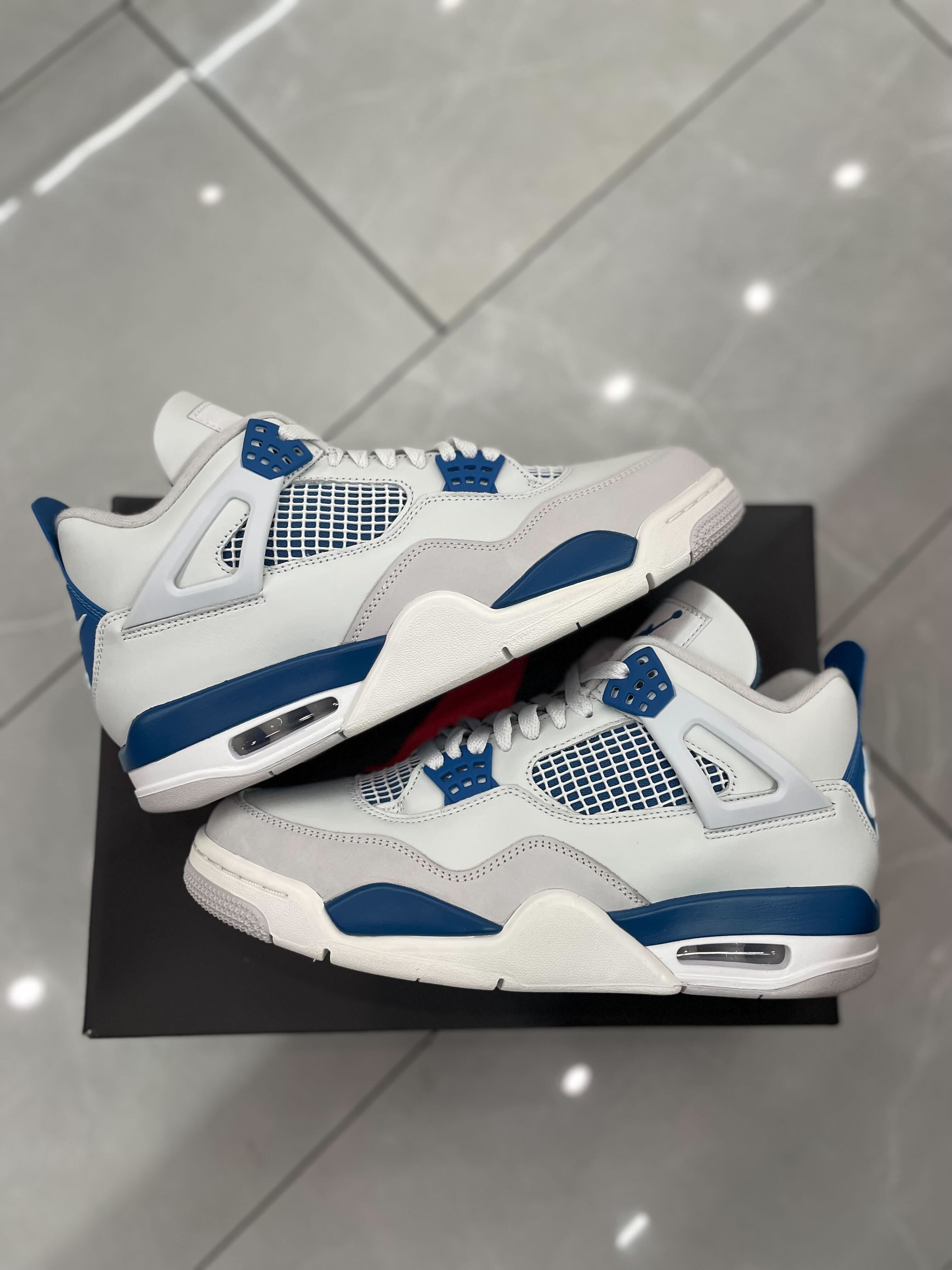 Air Jordan 4 Retro Military Blue (2024)(Pre-Owned)