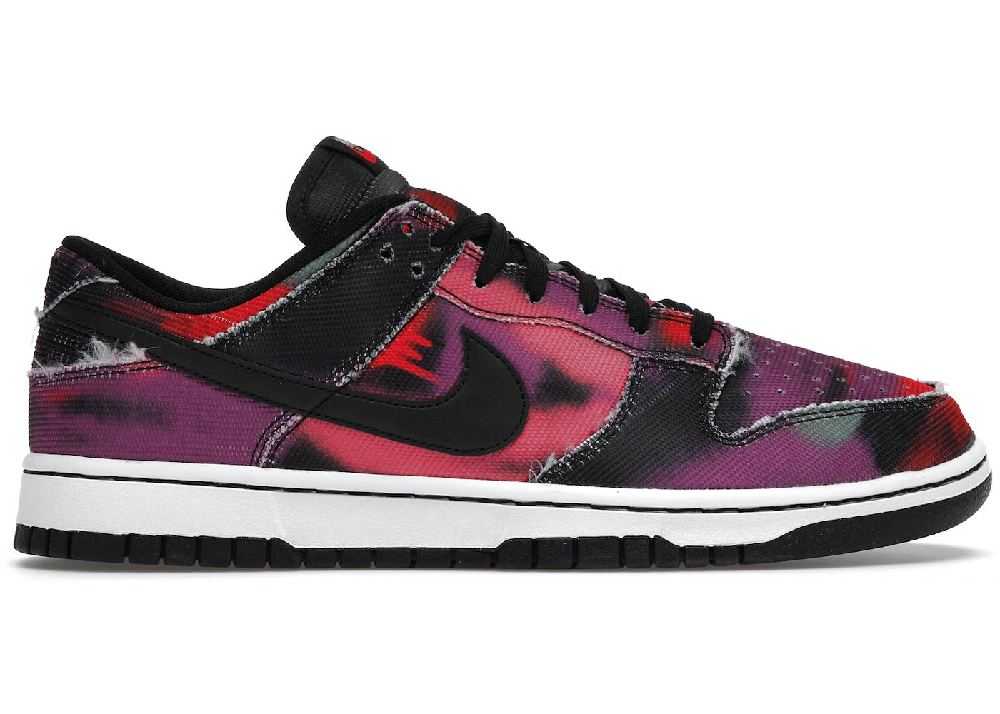 Nike Dunk Bajo Graffiti Rosa